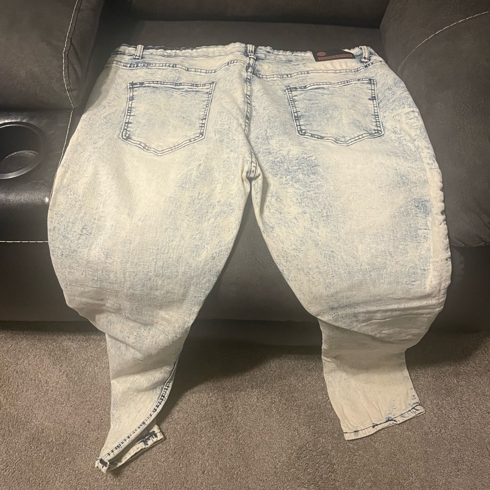 Used jeans - Picture 5 of 12